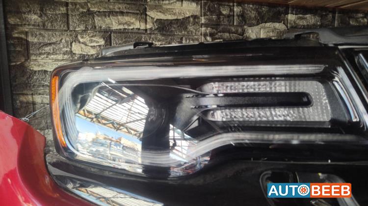 Lights Front light Jeep Grand Cherokee