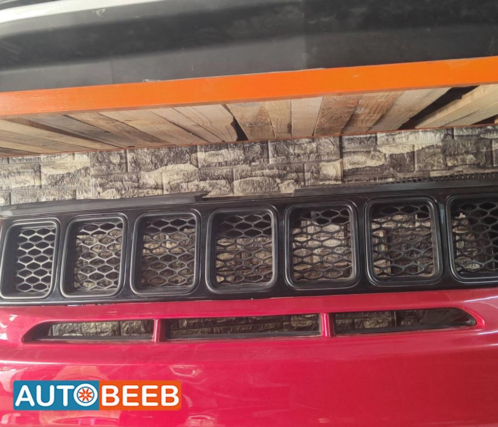 Body  Grilles Jeep Grand Cherokee