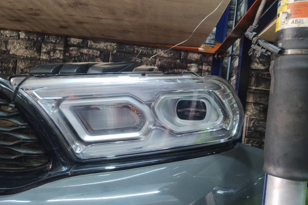 Lights Front light Dodge Durango