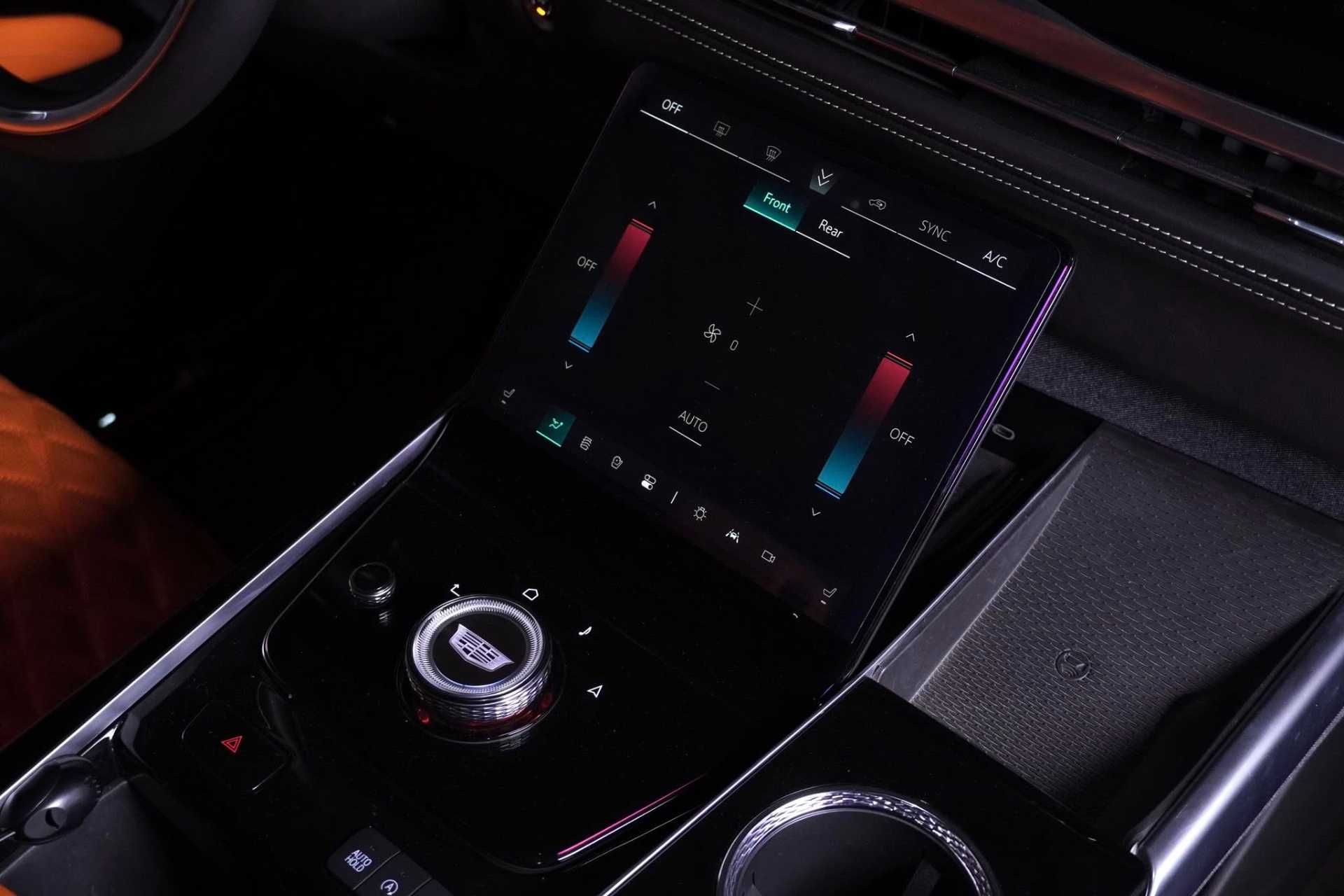 كاديلاك اسكاليد 2025