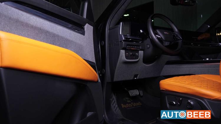 كاديلاك اسكاليد 2025