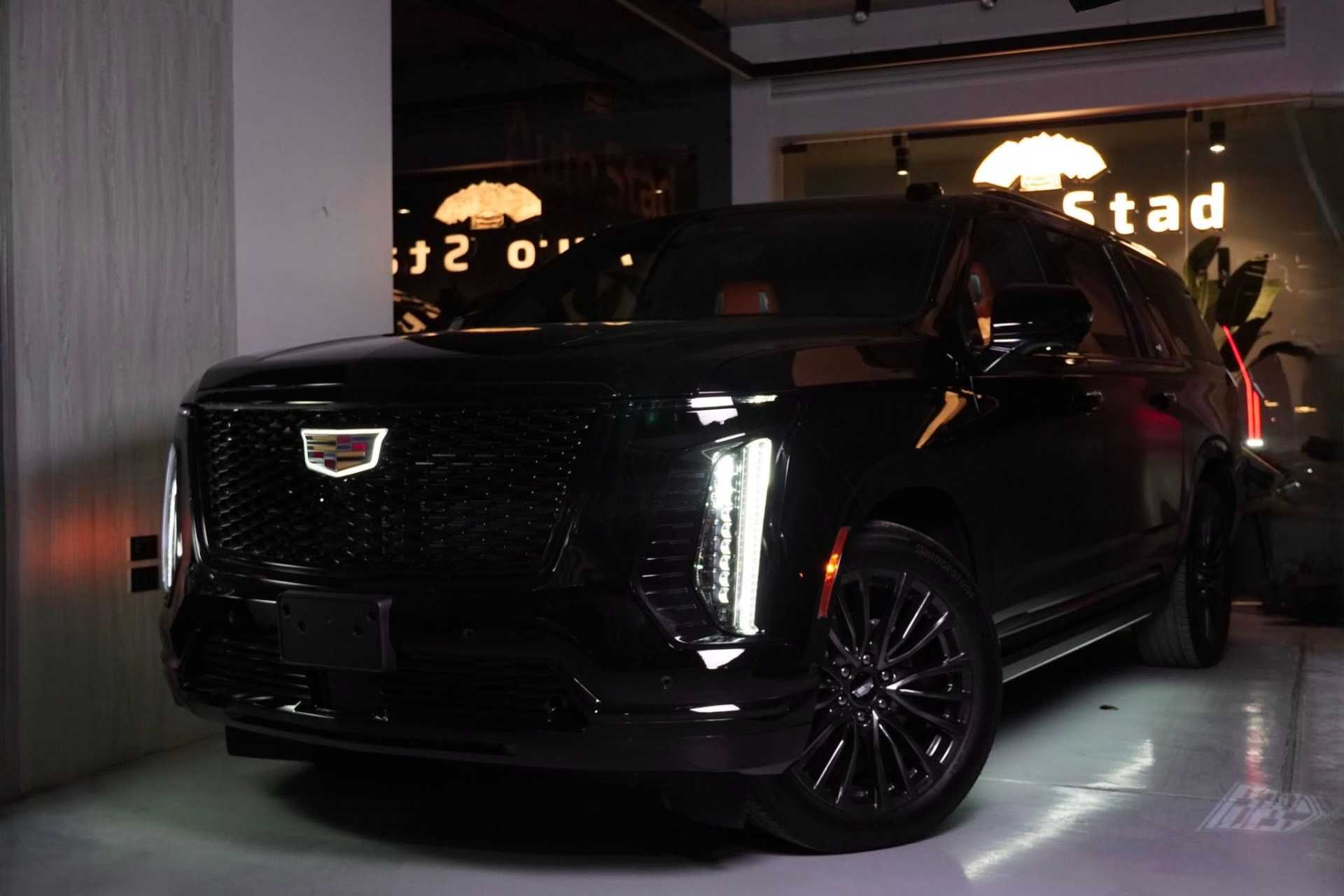 كاديلاك اسكاليد 2025