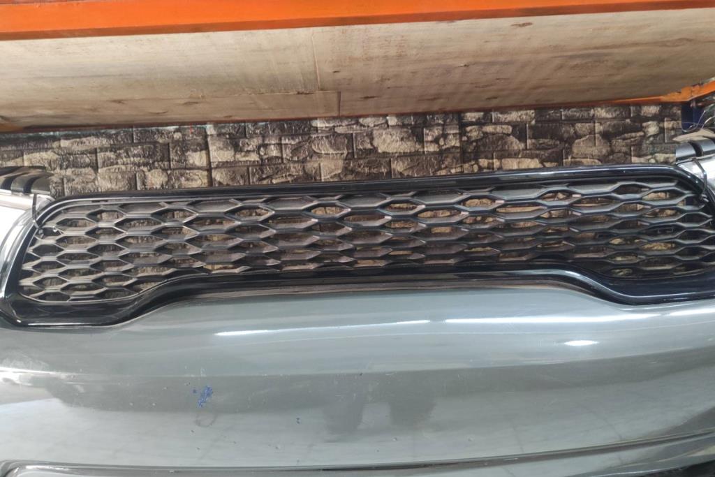 Body  Grilles Dodge Durango