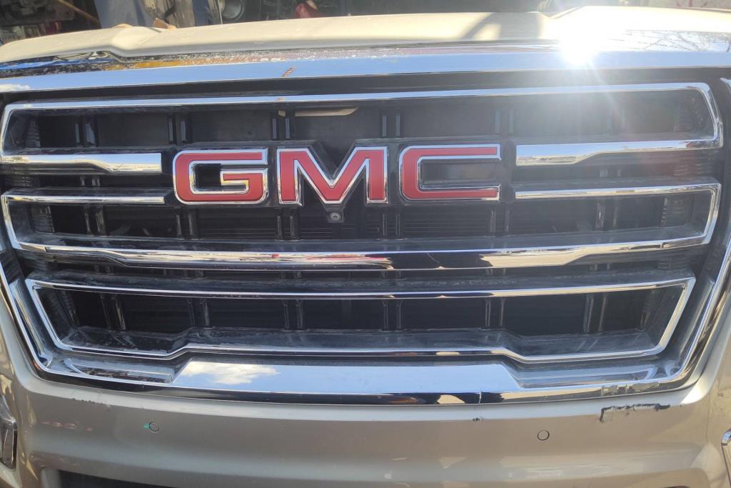 شل امامي جي ام سي يوكن 2021 2022 2023 2024