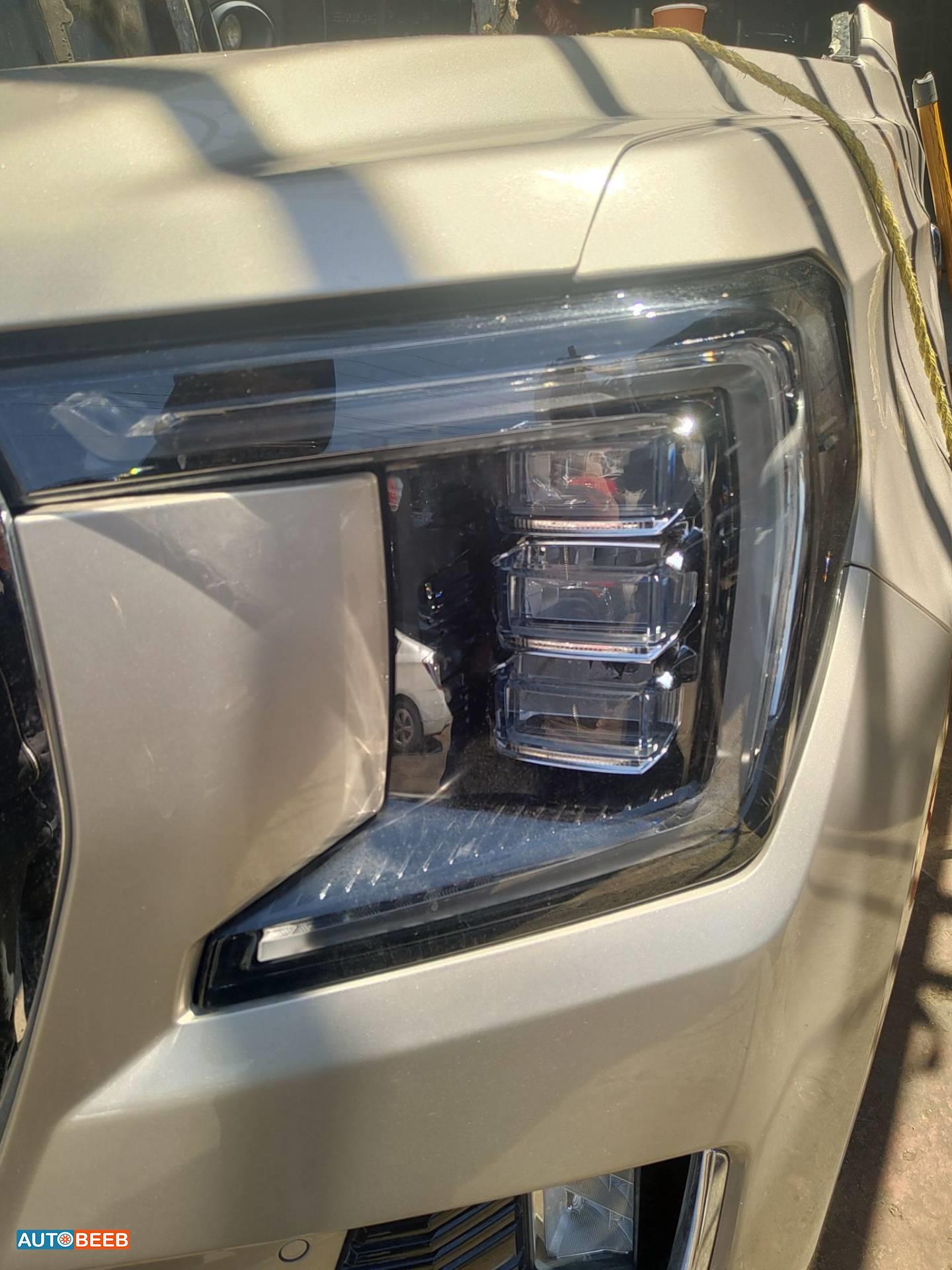 ضوء امامي شمال جي ام سي يوكن 2021 2022 2023 2024