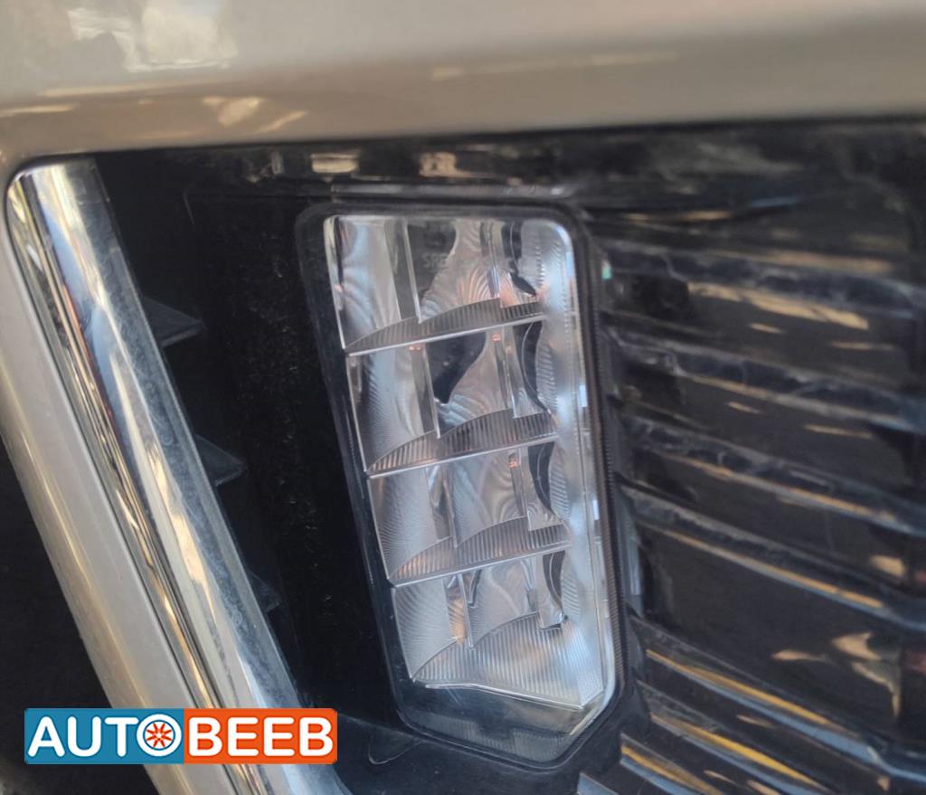 كشاف امامي يمين جي ام سي يوكن 2021 2022 2023 2024