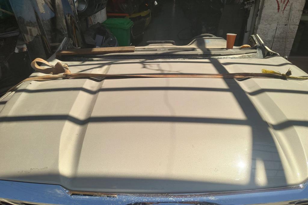 غطاء محرك جي ام سي يوكن 2021 2022 2023 2024