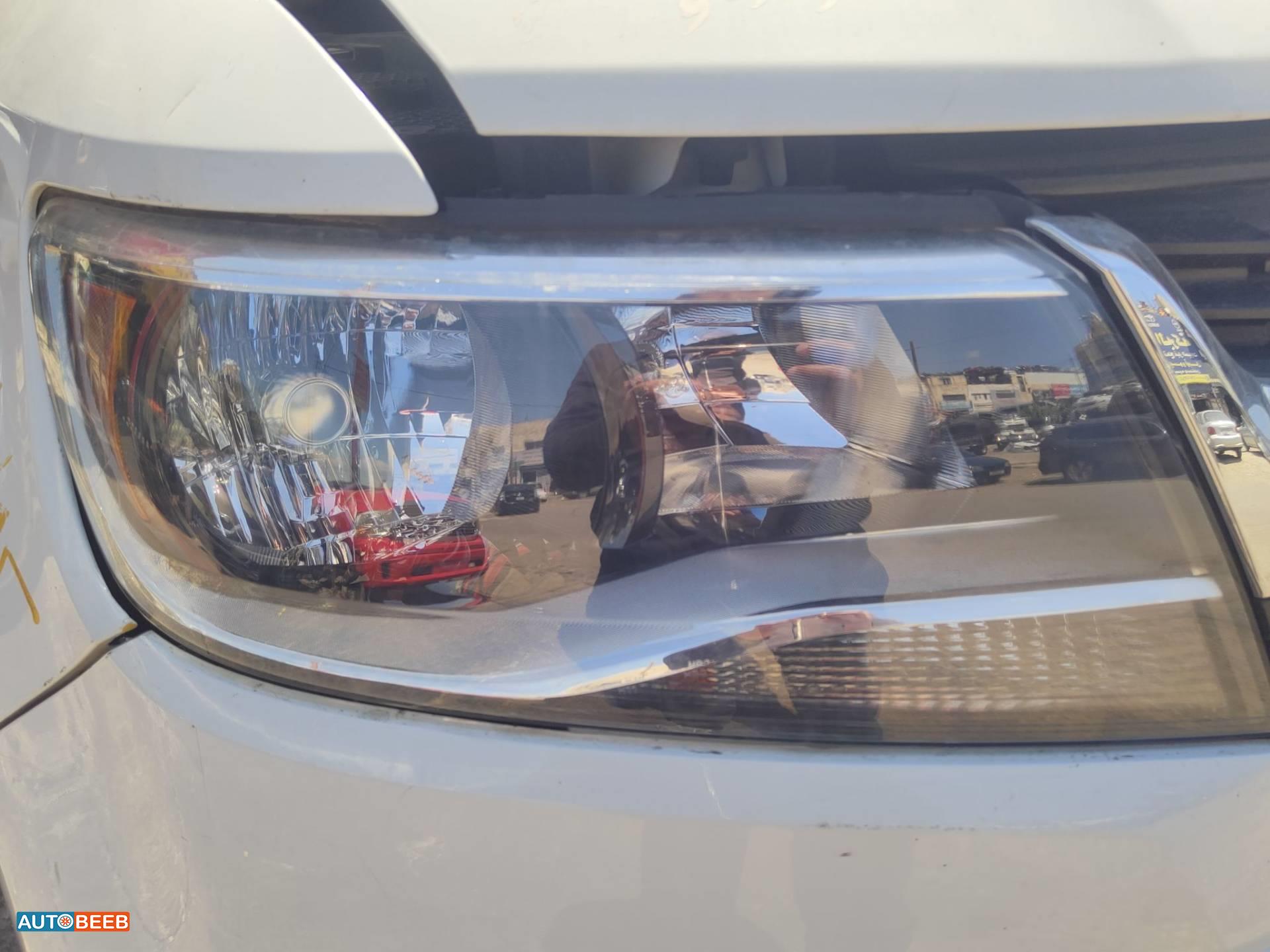 Lights Front light Chevrolet Colorado