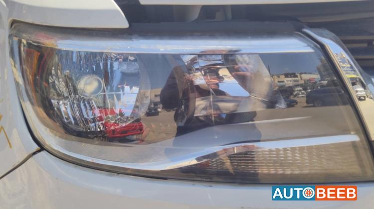 Lights Front light Chevrolet Colorado