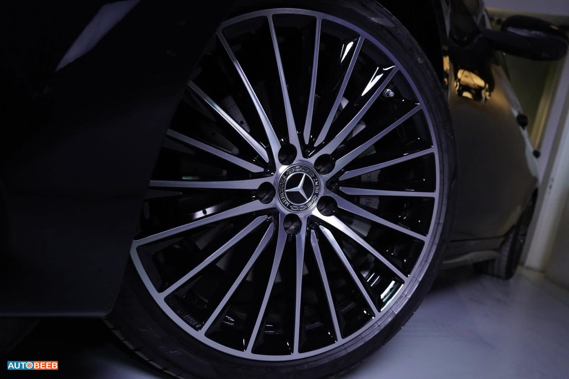 مرسيدس بنز C180 2025