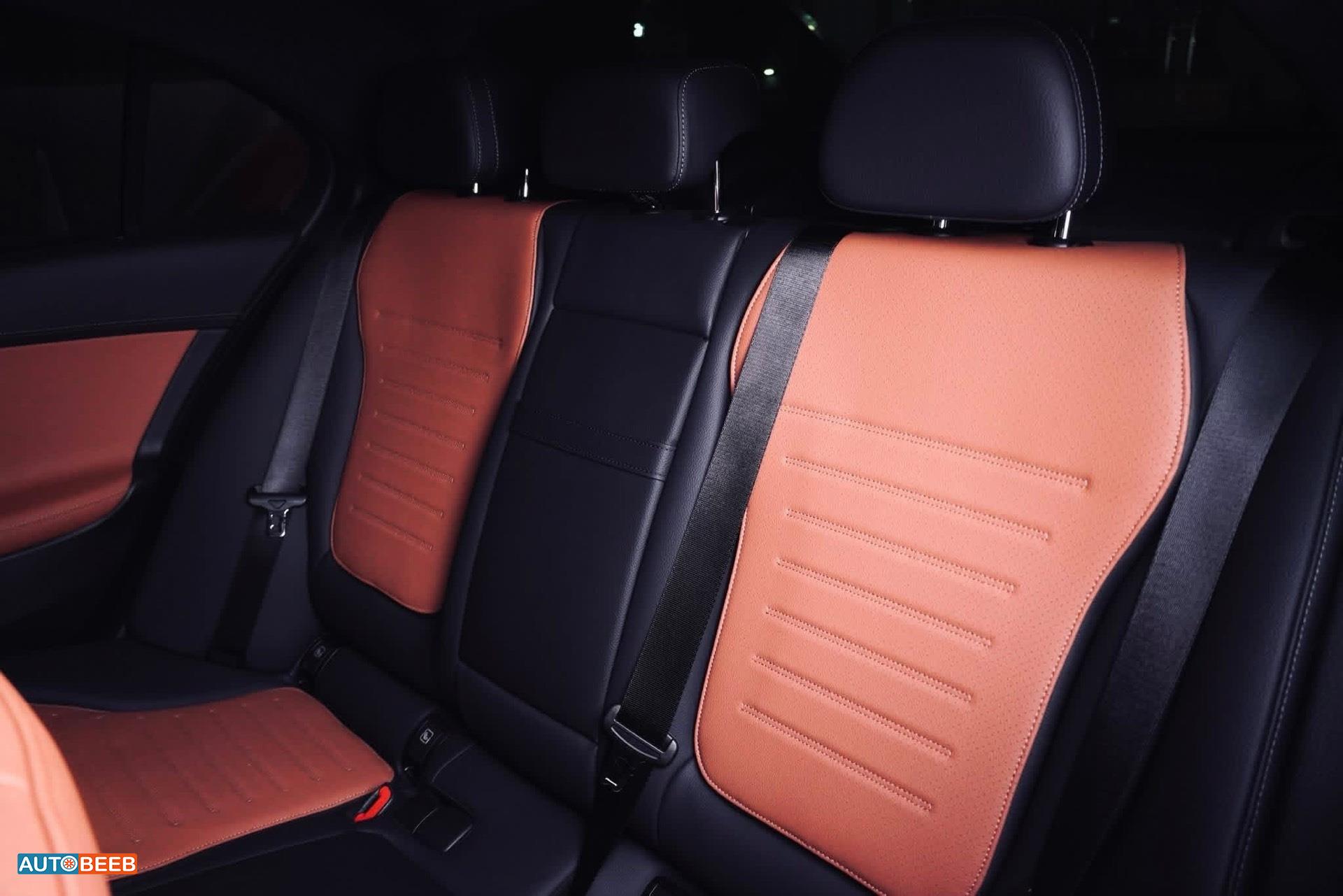 مرسيدس بنز C180 2025