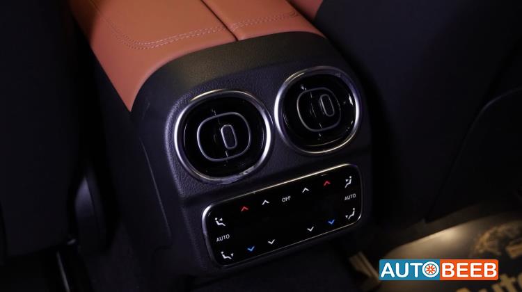 مرسيدس بنز C180 2025