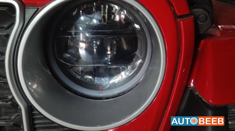 ضوء امامي شمال جيب رانجلر 2025 2026