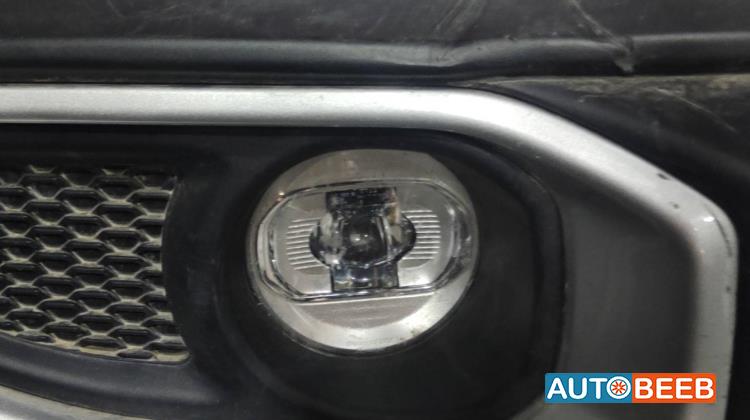 كشاف امامي يمين جيب رانجلر 2025 2026