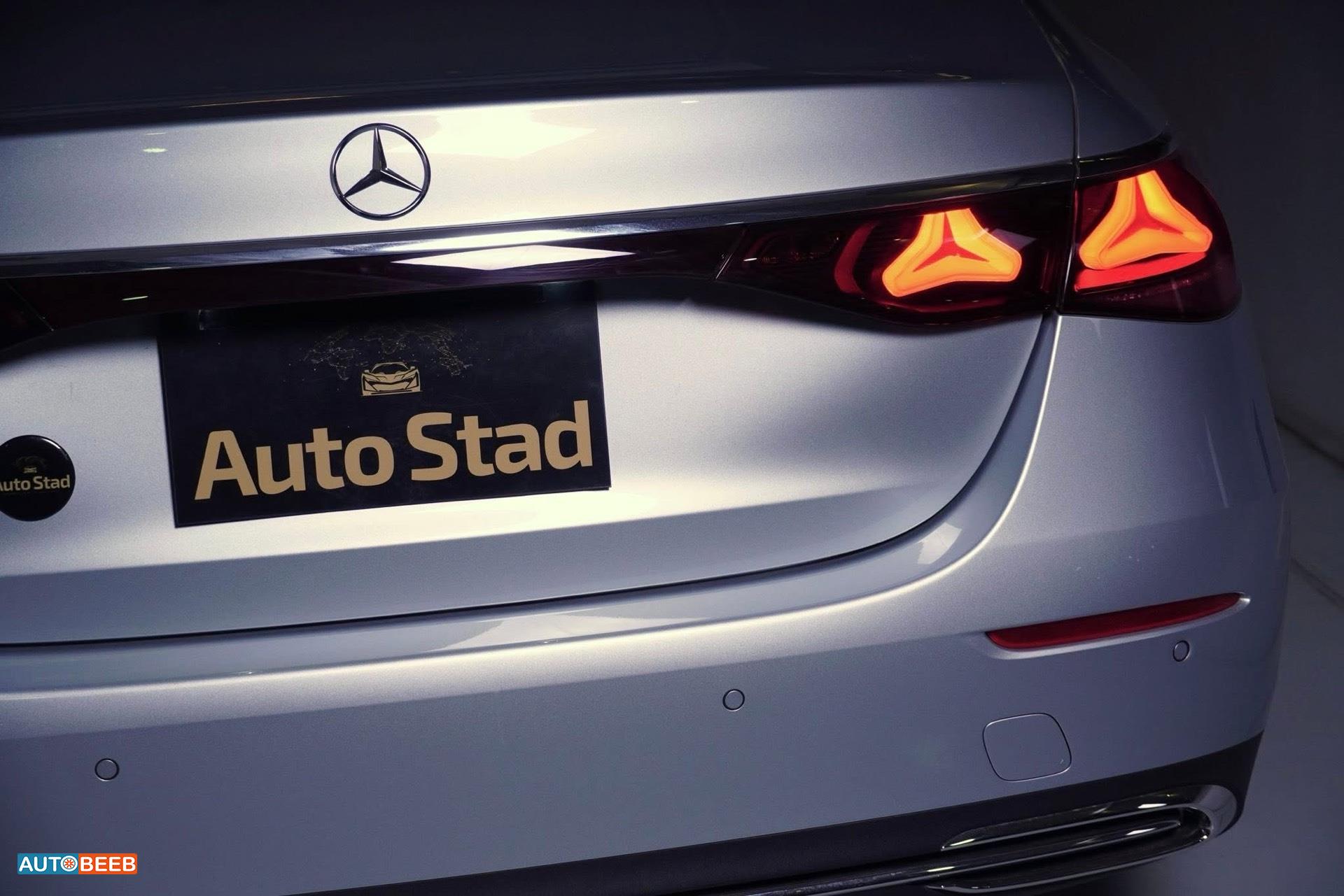 مرسيدس بنز E200 2025