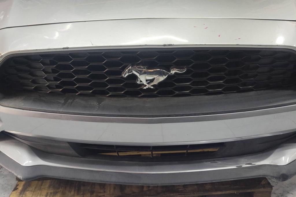 Body  Grilles Ford Mustang