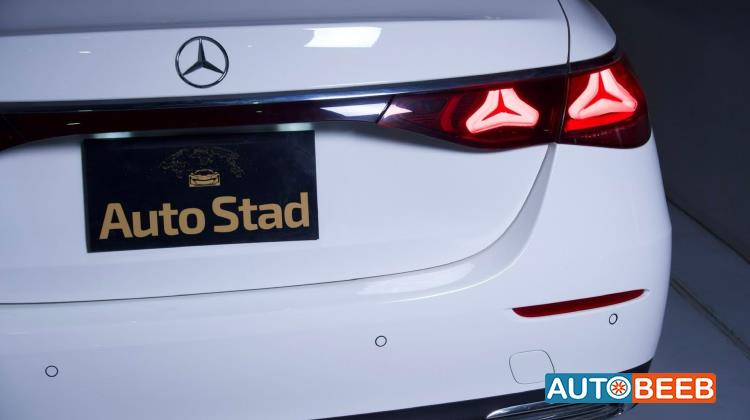 مرسيدس بنز E200 2025