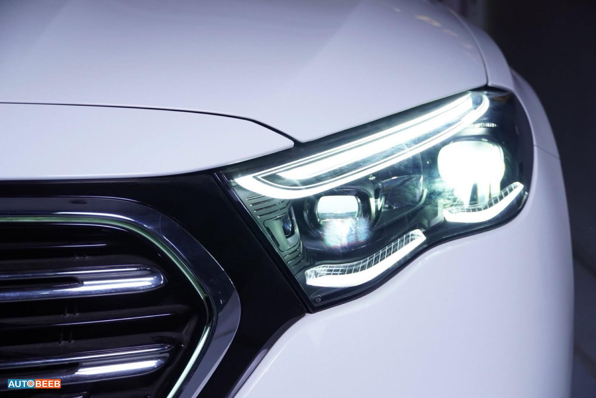 مرسيدس بنز E200 2025