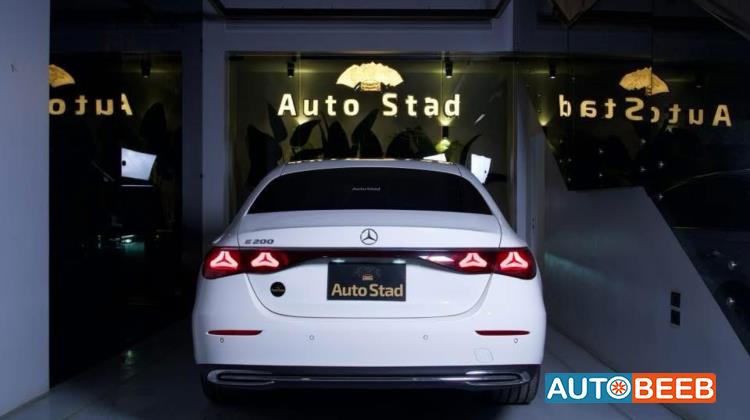 مرسيدس بنز E200 2025