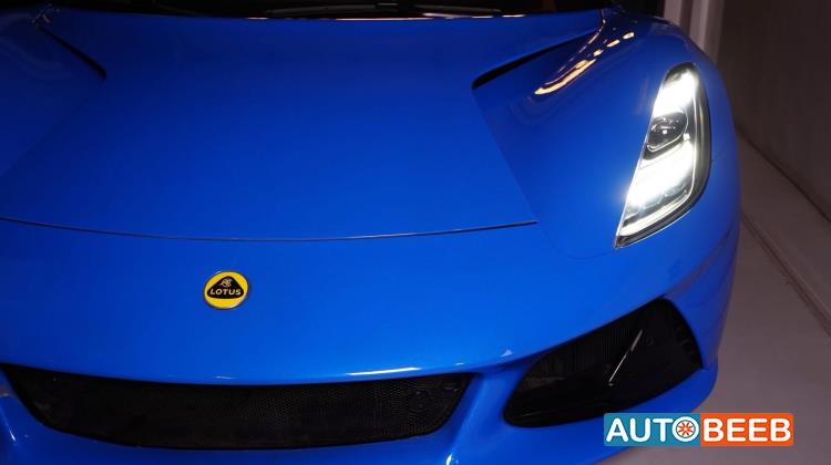 لوتس إميرا 2025