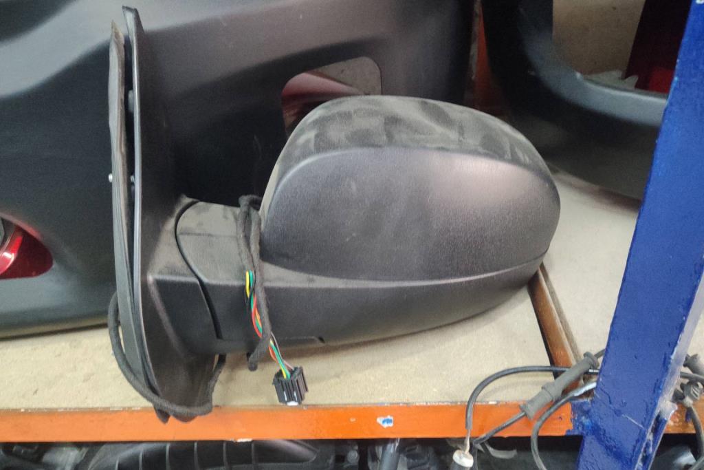 Body  Wing Mirror Chevrolet Tahoe