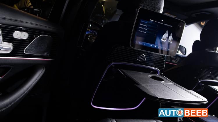 مرسيدس بنز GLS580 2024