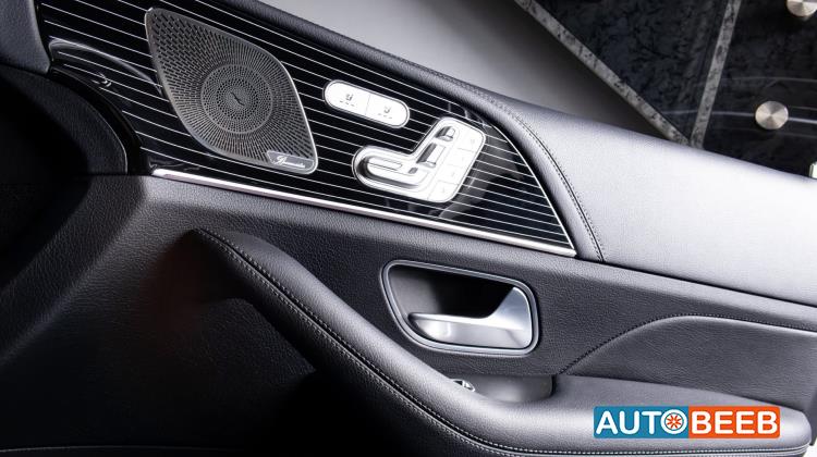 مرسيدس بنز GLS580 2024