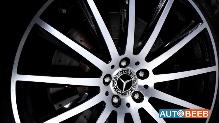 مرسيدس بنز GLS580 2024