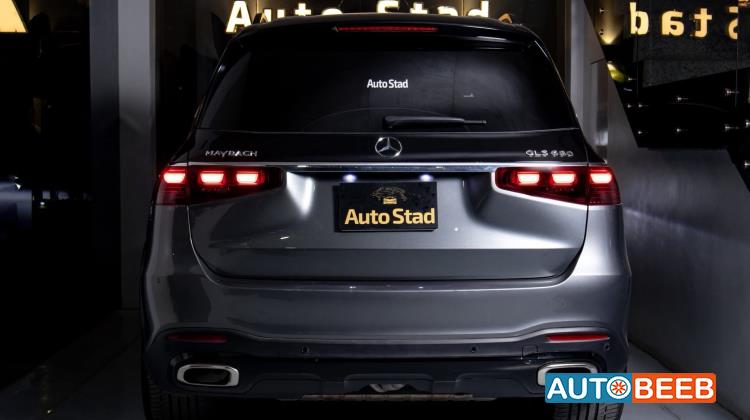 مرسيدس بنز GLS580 2024