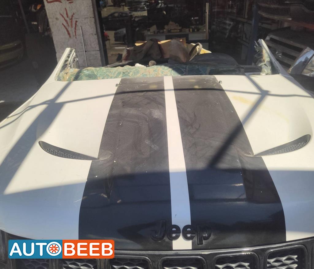 Body  Hood Jeep Grand Cherokee