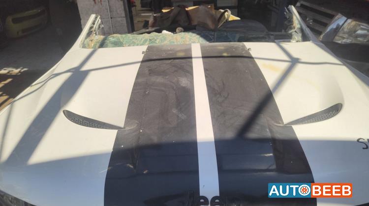 Body  Hood Jeep Grand Cherokee