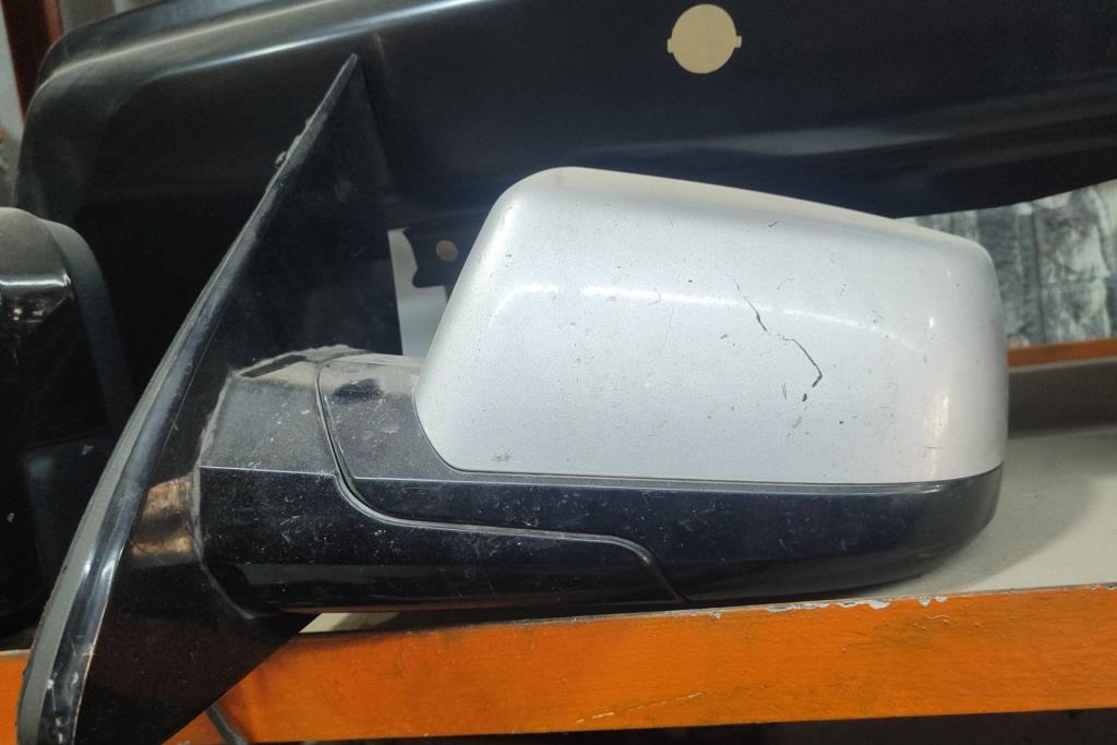 مرآة جانبية يمين شمال شيفروليه تاهو 2015 2016 2017 2018 2019 2020