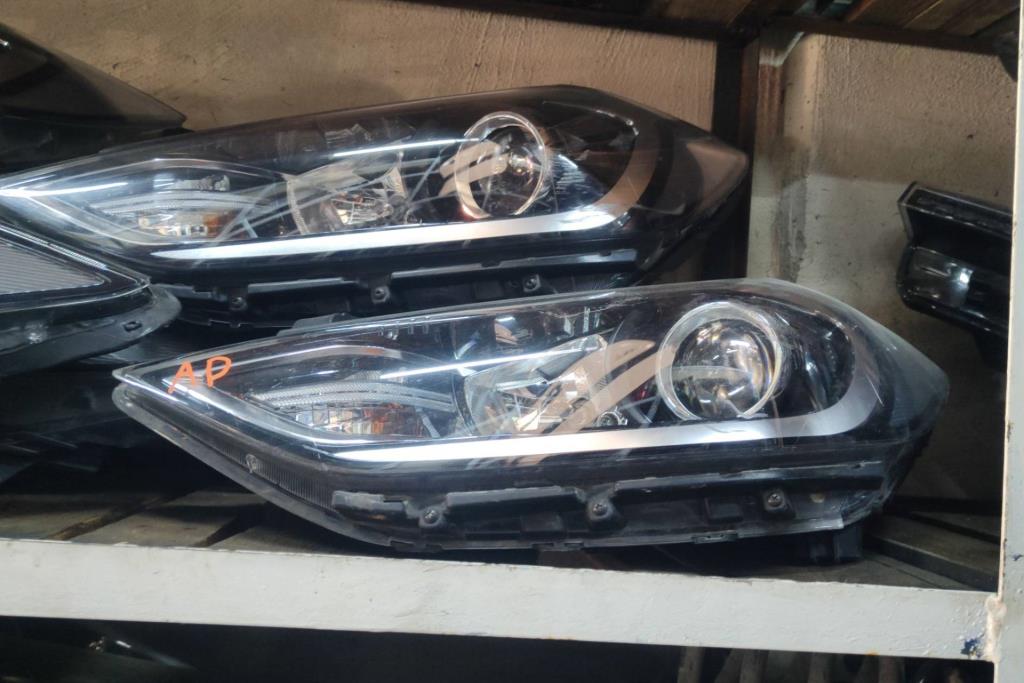 Lights Front light Hyundai Avante
