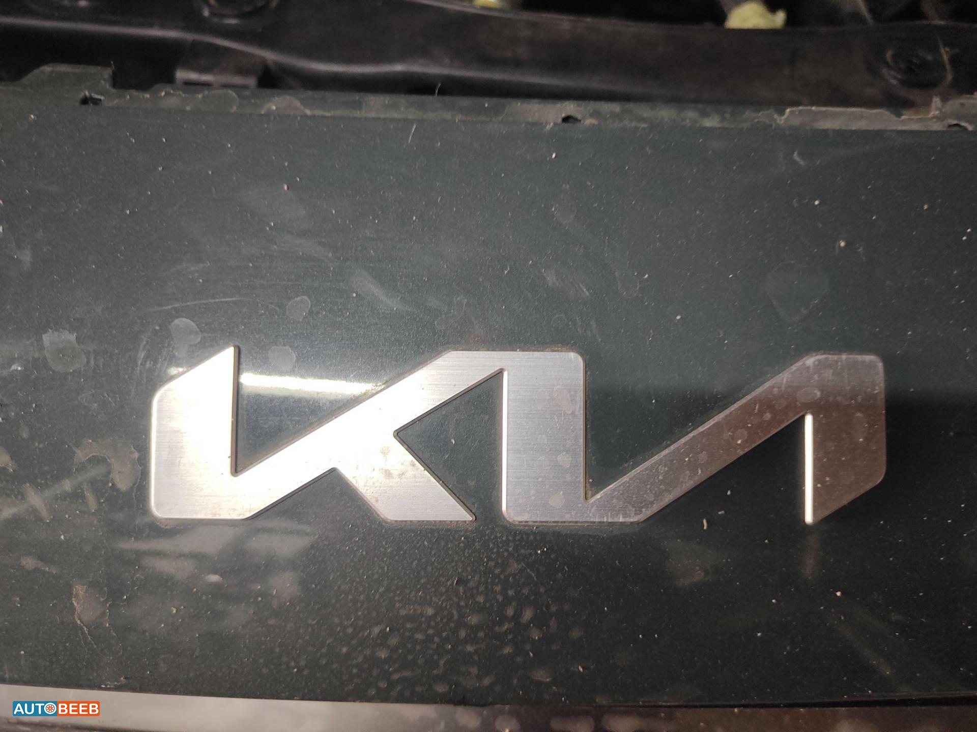 Body  Emblems KIA Niro