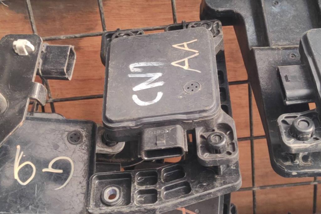 رادار امامي هيونداي النترا 2021 2022