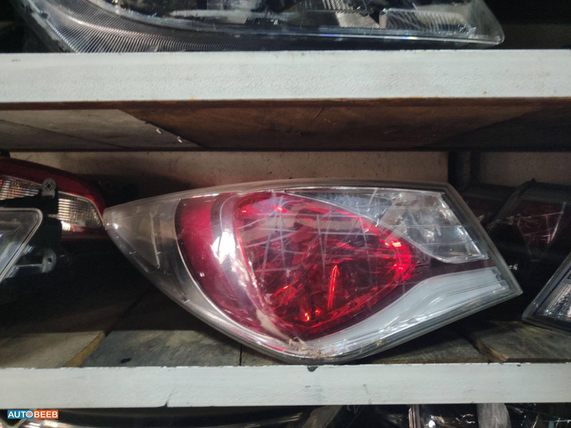 ضوء خلفي يمين شمال هيونداي سوناتا 2012 2013