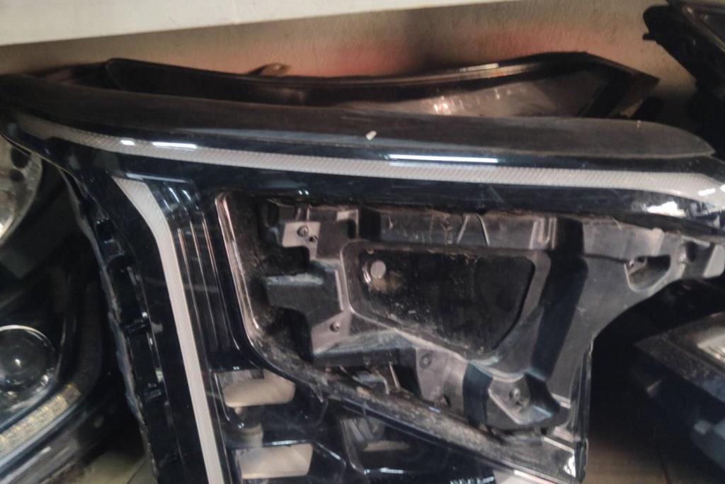 Lights Front light KIA EV5