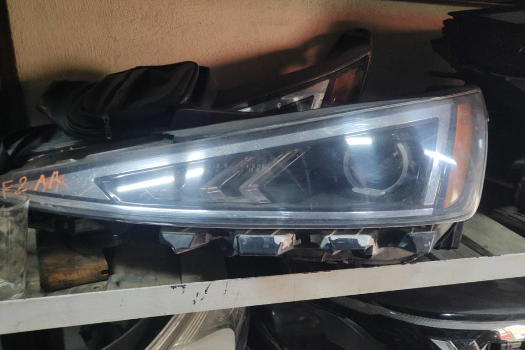 Lights Front light Hyundai Elantra