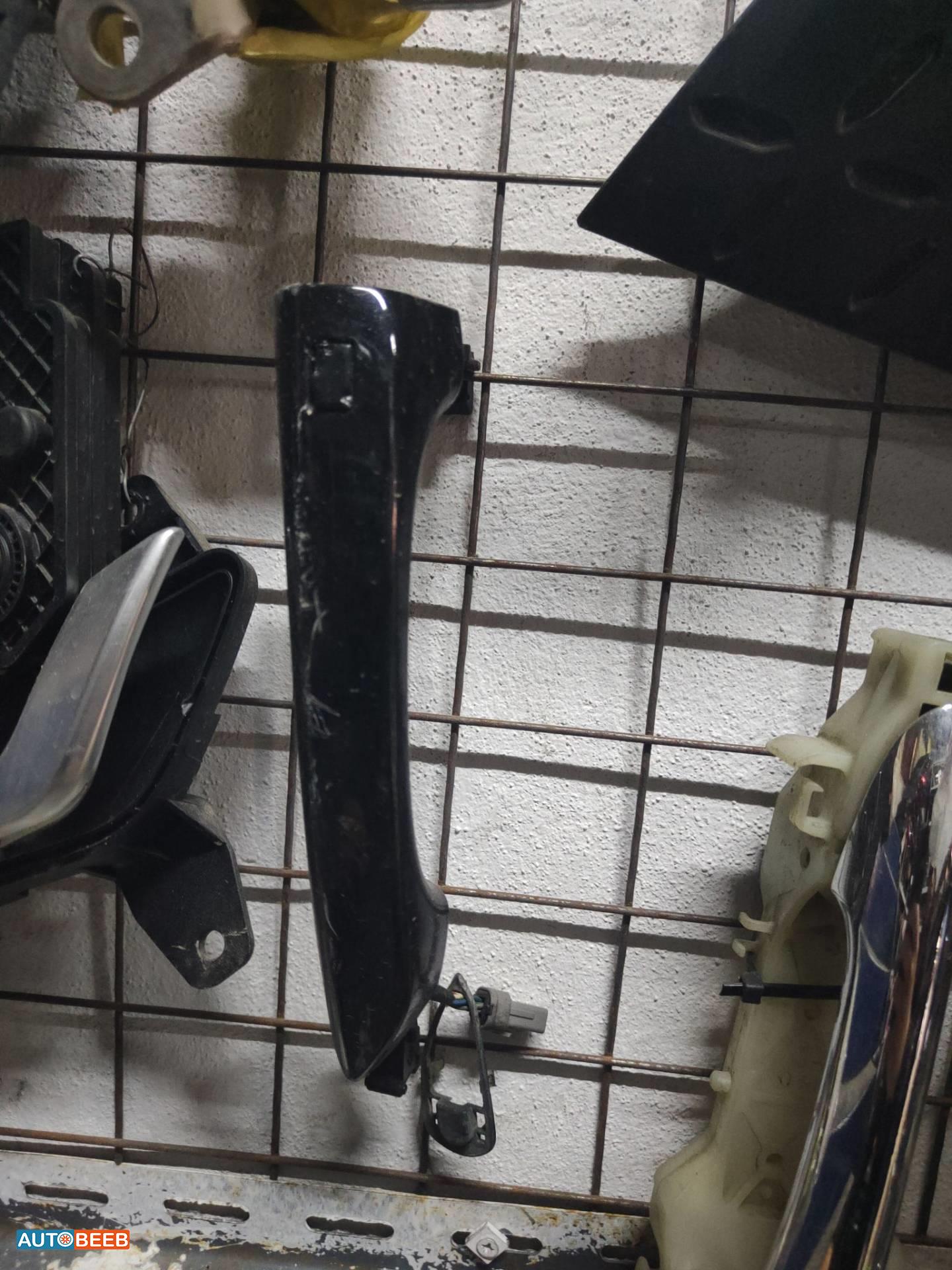 يد باب خارجية يمين شمال هيونداي ايونيك 2017 2018