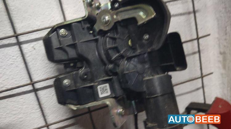 زرفيل غطاء خلفي هيونداي ايونيك 5 2022 2023