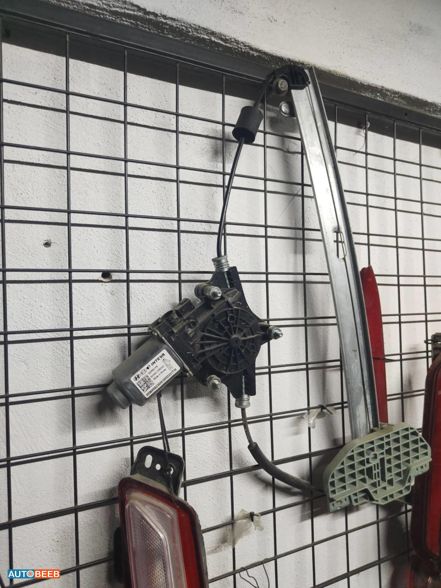 ماكنه زجاج هيونداي ايونيك 5 2022 2023