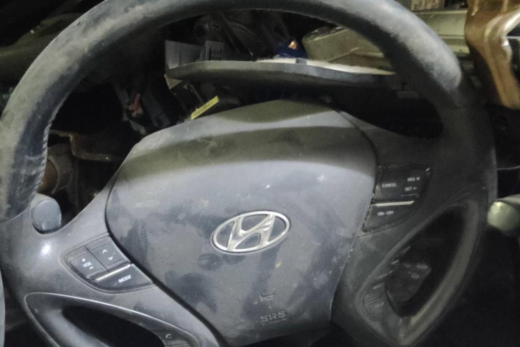 Cabin  Steering Wheel Hyundai Sonata