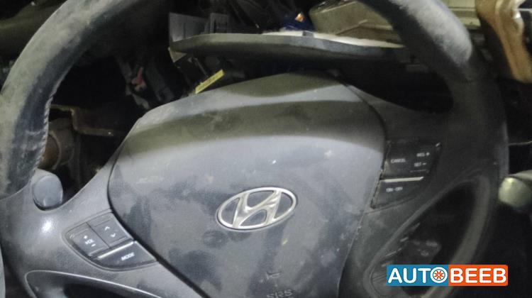 Cabin  Steering Wheel Hyundai Sonata