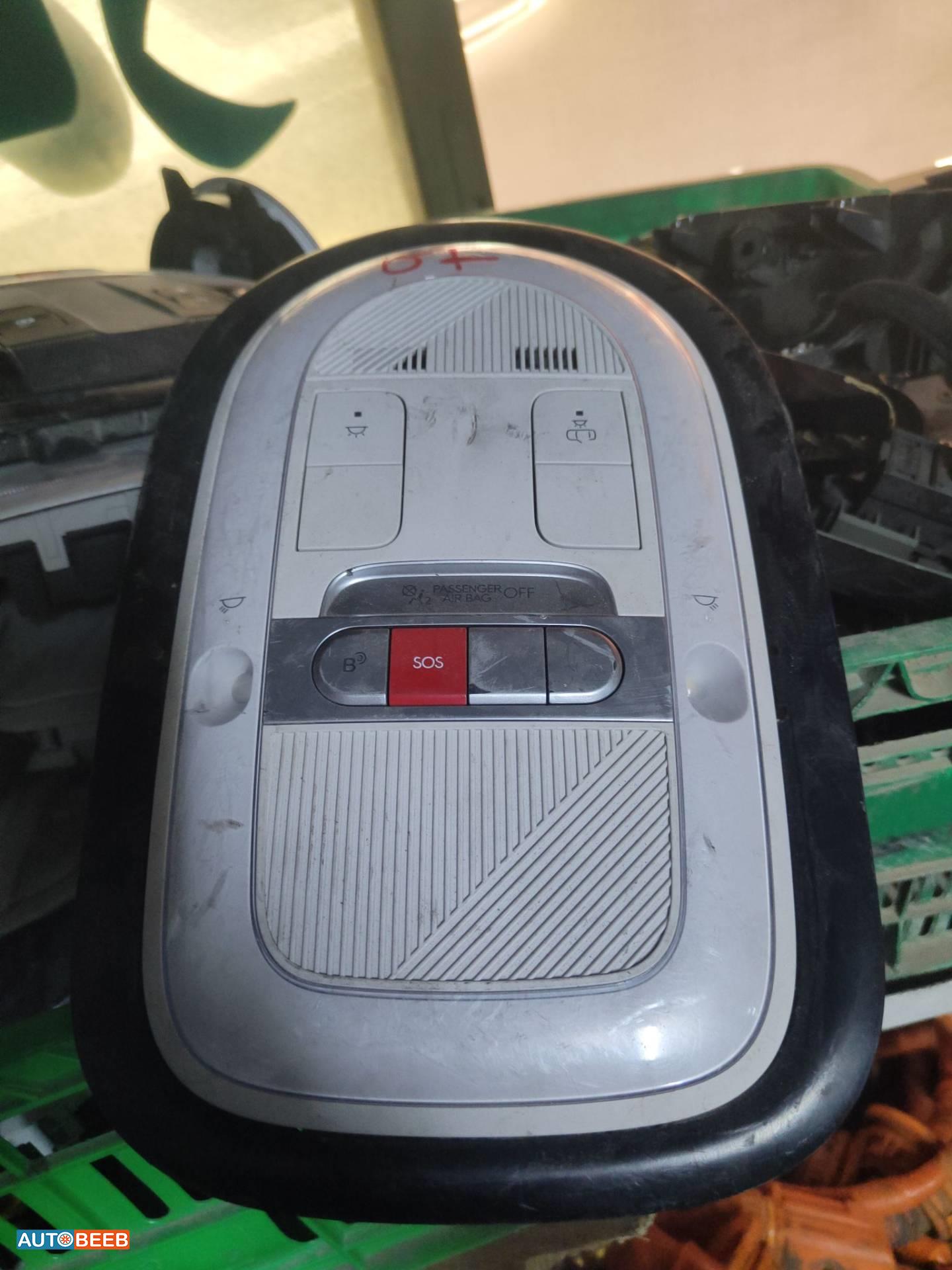 ضوء غرفه هيونداي ايونيك 5 2022 2023