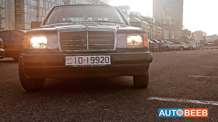 مرسيدس بنز E200 1990