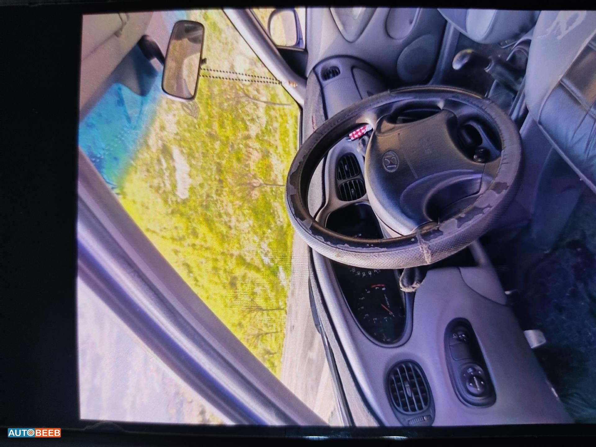 هيونداي النترا 1999