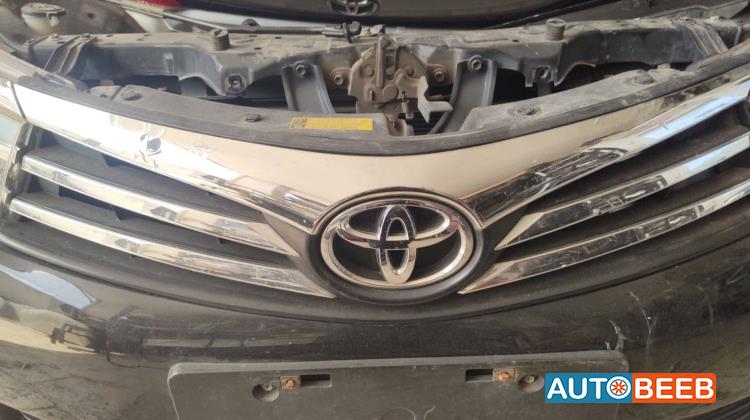 شل امامي تويوتا كورولا 2015 2016