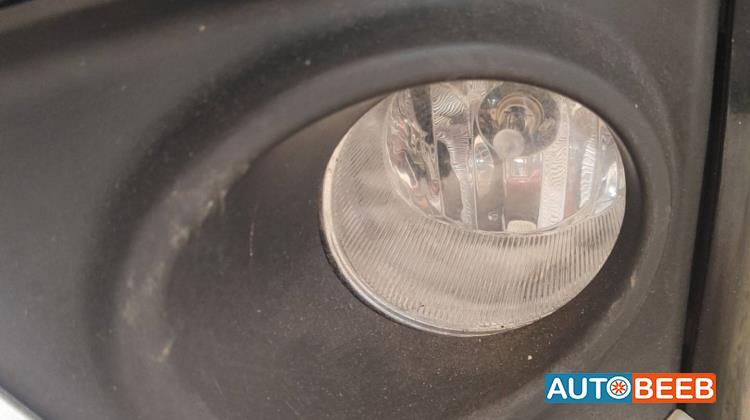 كشاف امامي شمال تويوتا كورولا 2015 2016