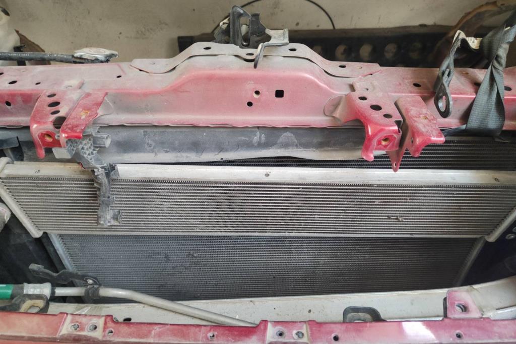 روديتر مكيف تويوتا راف فور 2019 2020 2021 2022