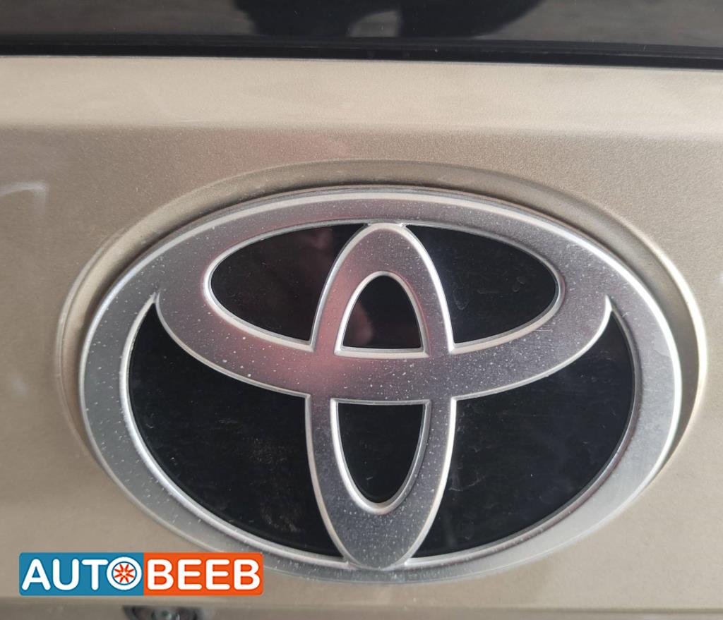 شعار طمبون خلفي تويوتا bz4x 2023 2024